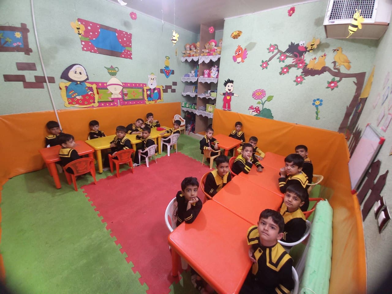 کودکستان غنچه های تربیت