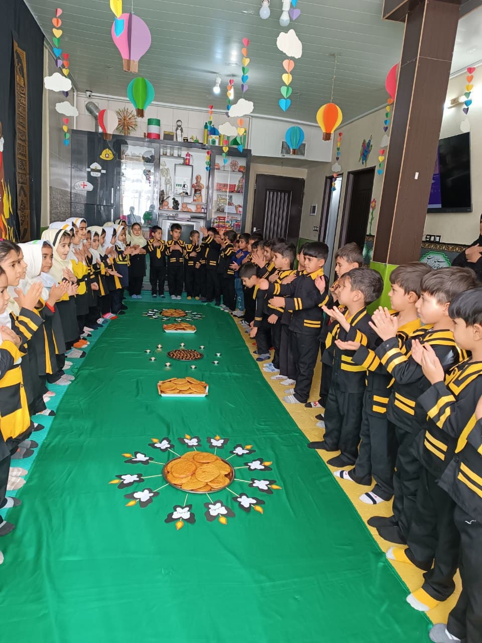 کودکستان غنچه های تربیت